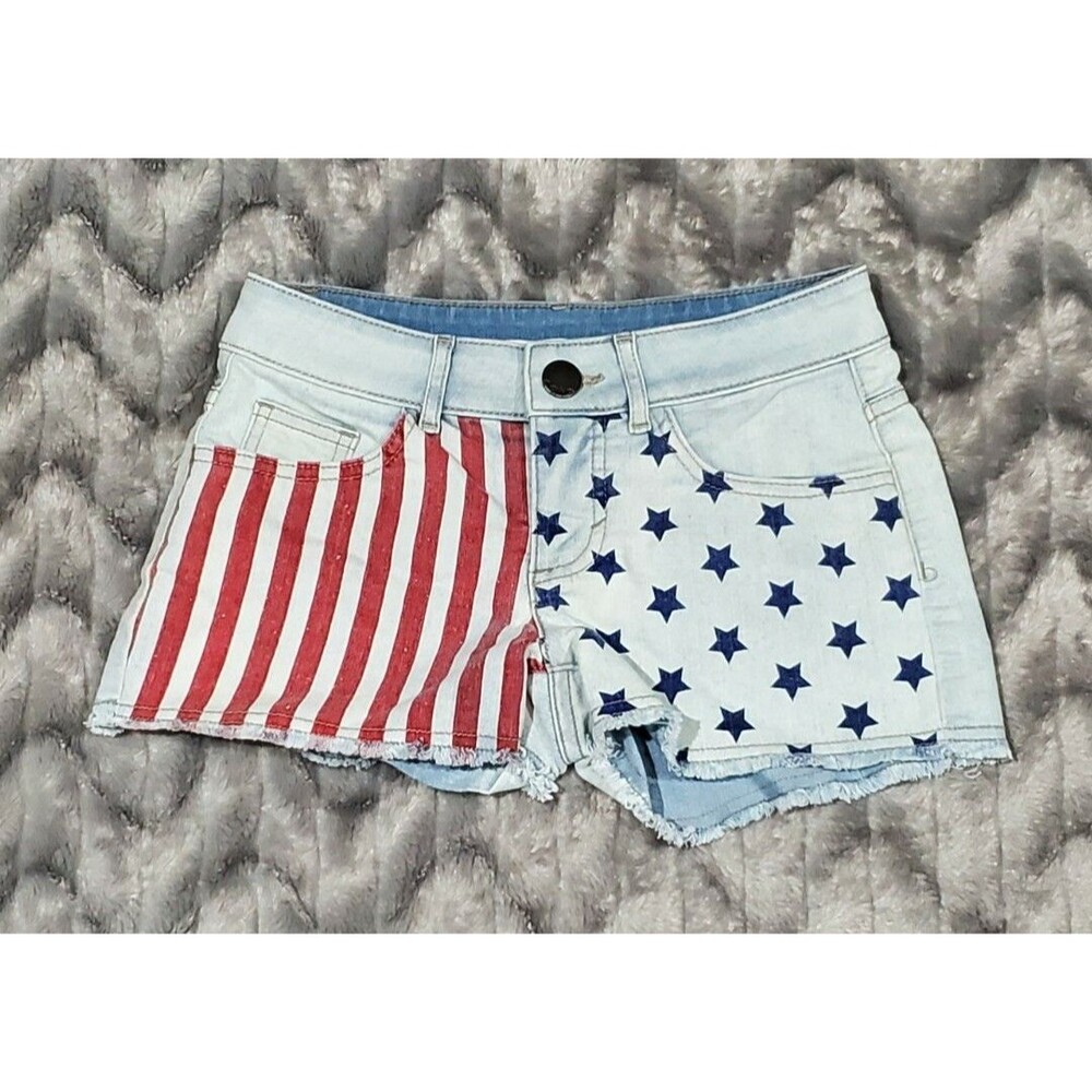 No Boundaries Womens Juniors Size 1 Patriotic Flag Stars Stripes Cut Off Shorts